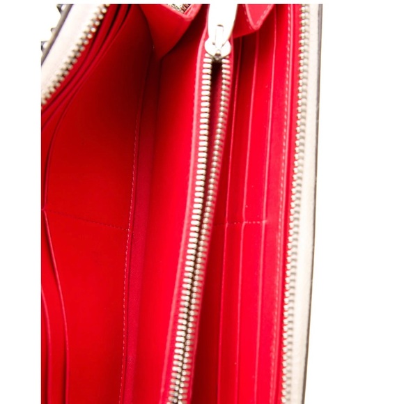 AUTHENTIC LB WALLET, EXCELLENT CONDITION - Picture 2 of 4